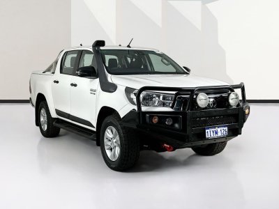 2020 Toyota HILUX GUN126R FACELIFT SR (4x4) 6 SP AUTOMATIC