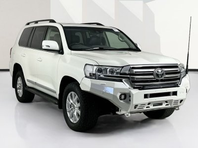 2019 Toyota LANDCRUISER VDJ200R LC200 SAHARA (4x4) 6 SP AUTOMATIC
