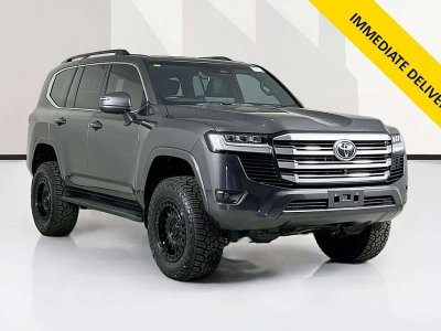 2025 Toyota Landcruiser FJA300R LC300 VX (4x4) 10 SP AUTOMATED MANUAL