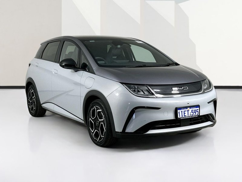 2024 BYD DOLPHIN PREMIUM 1 SP AUTOMATIC