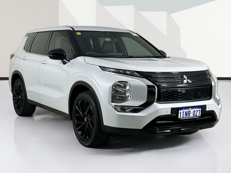 2025 Mitsubishi OUTLANDER ZM MY24 BLACK EDITION 7 SEAT (2WD) CVT AUTO 8 SPEED