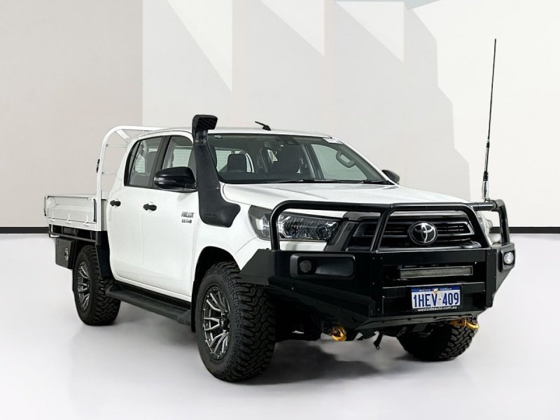 2020 Toyota HILUX GUN126R FACELIFT SR (4x4) 6 SP AUTOMATIC