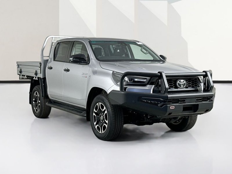 2025 Toyota HILUX GUN126R RC SR5 48V (4x4) 6 SP AUTOMATIC